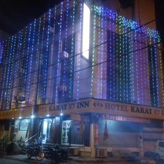 Hotel Karat 87 Inn Neu-Delhi Exterior foto